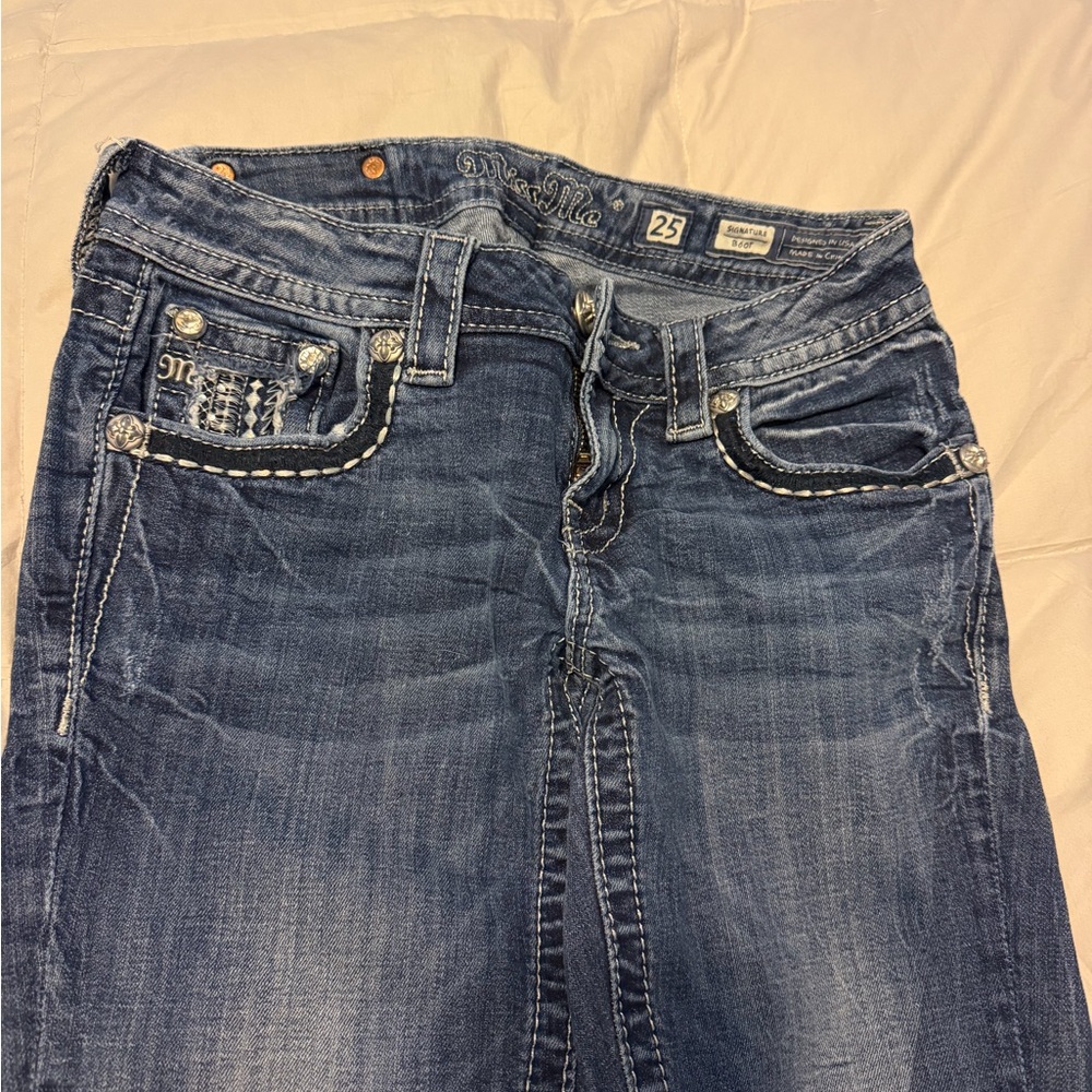 Miss Me Boot Cut Jeans Size 25 with 33 inseam - Dark Blue w/ Embellished Pockets - Picture 5 of 6